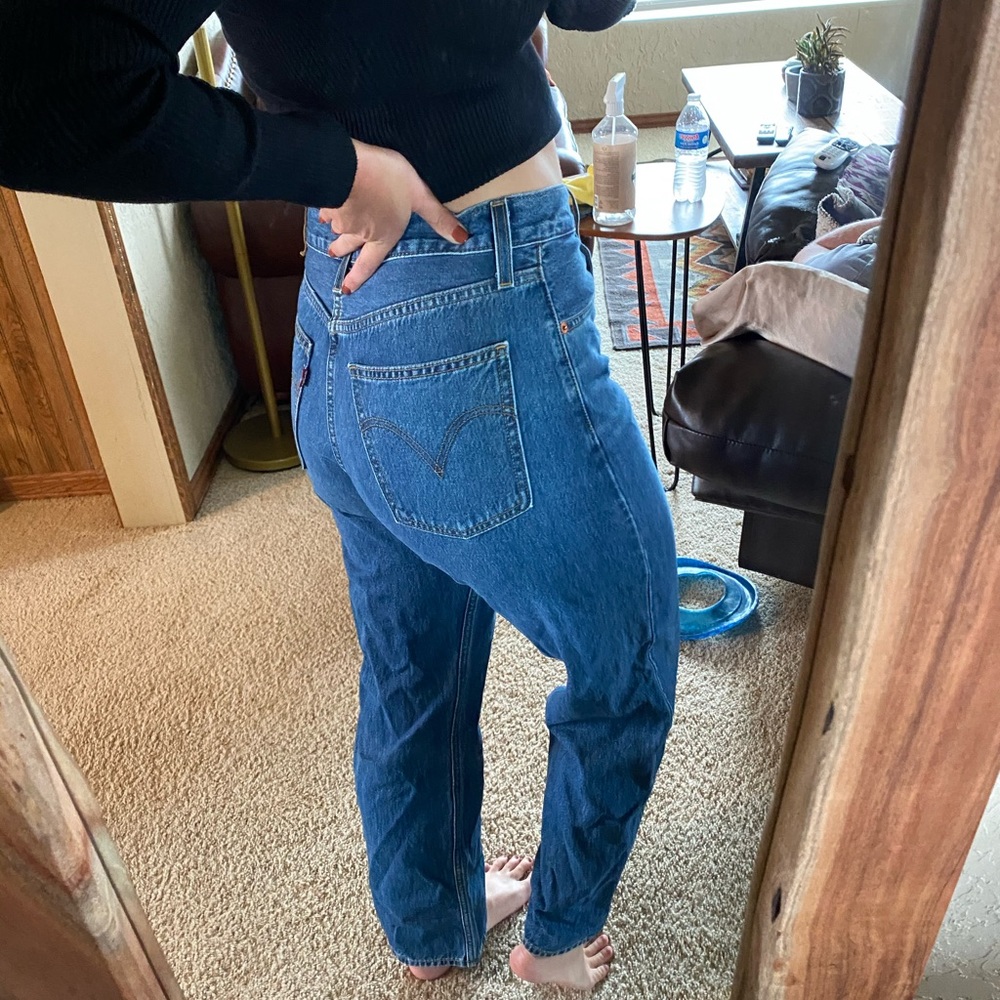 Cropped Levi’s